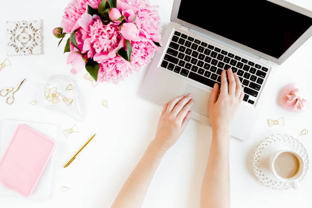 how to start a wedding blog